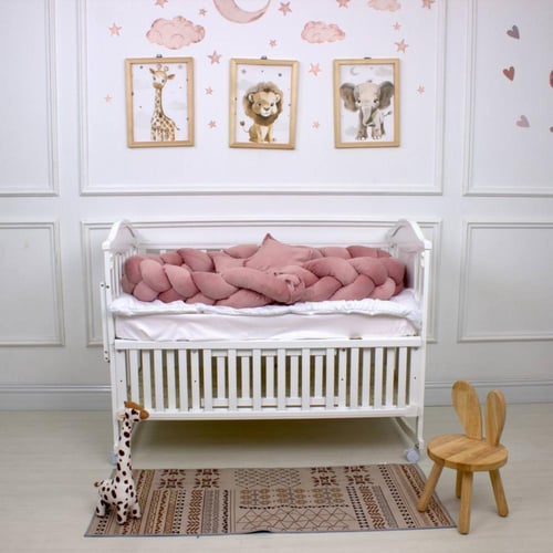 مفرش سرير أطفال ظفيرة 5 قطع وردي بتصميم حصري لحماي...