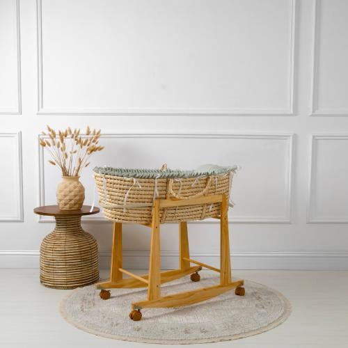 سلة موسى قش بقماش اللينن تيفاني بإطراف مكشكشة