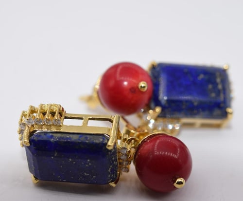 مجموعة اللازورد والمرجان والألماس