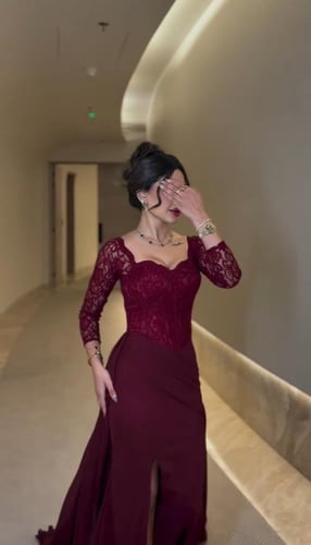 فساتين سهرات