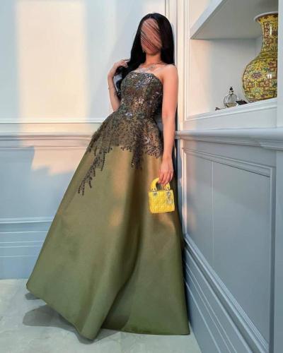 فستان سهرة روسي دبل كلوش ع جيبون كامل