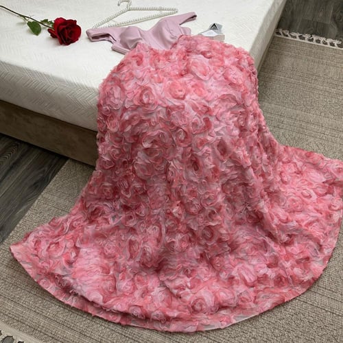 فستان سهرة مشجر ورد توب كريب طبي