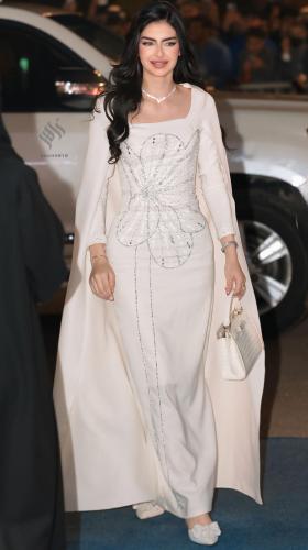 فستان شهد الشمري