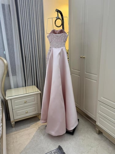 فستان نارين بيوتي