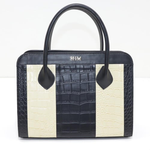 حقيبة يد نسائية خيالية