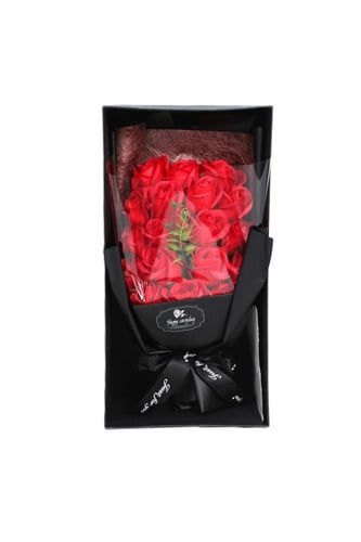 باقة ورد صناعي أنيقة – جمال يدوم بلا ذبول