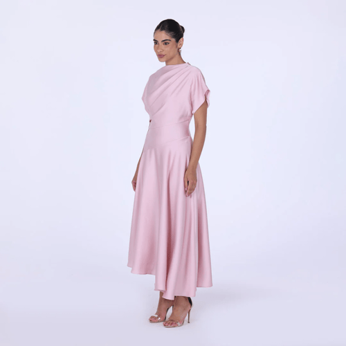 فستان من الكريب الفاخر طويل وبأكمام قصيره