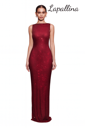 فستان سهرة مستورد.. فستان السهرة المرصّع بالأحجار...