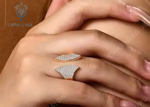 خاتم Charming مرصع بألماسات المويسانيتي عالية الجو...