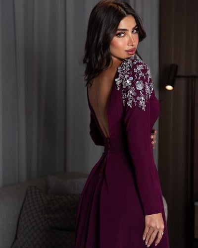 فستان سهرة ناعم