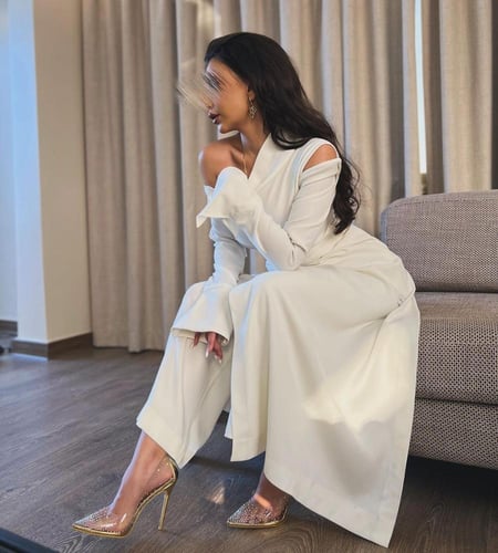 جمبسوت ابيض أنيق 0071