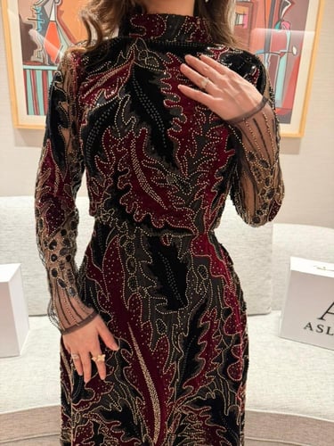 فستان أسلين 2005