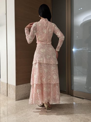 فستان بتصميم يخطف الأنظار 2029