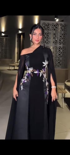 فستان هايدي