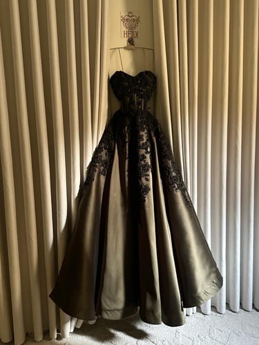 فستان ياقوته