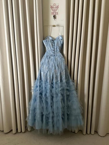 فستان نسمات