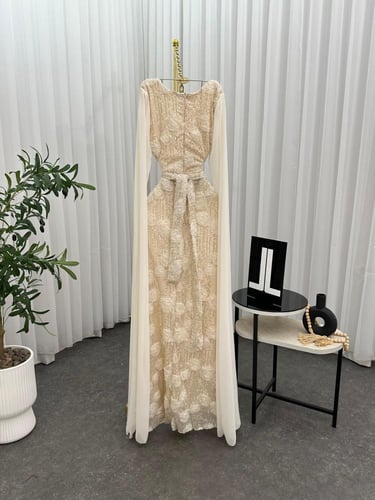 فستان رانيا