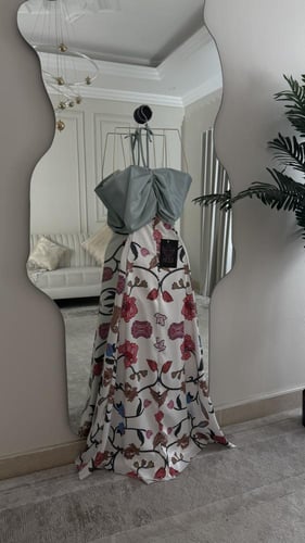 برنت وشاح الورد