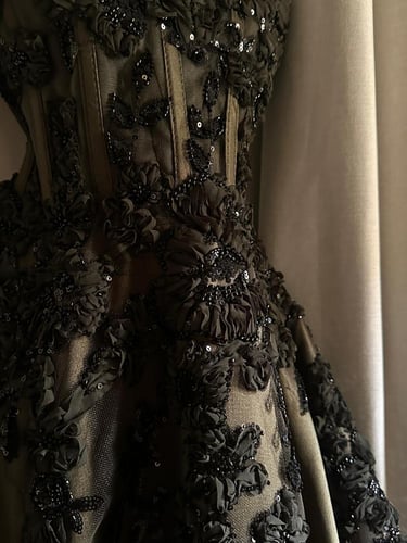 فستان ياقوته