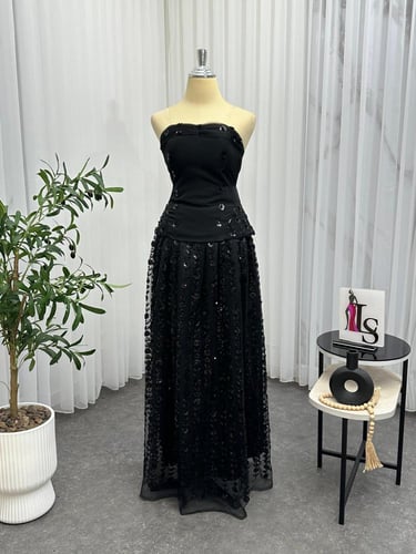 فستان مشاعل