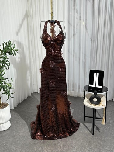 فستان نارين