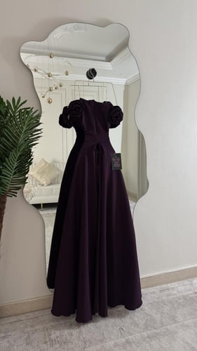 فستان اطلالة الليلكي