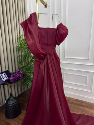 فستان سهرة الغزال