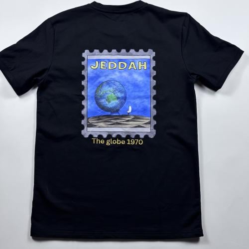 The globe T-shirt in black