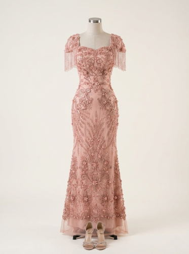 فستان سهره بلون وردي ناعم (Rose Gold / Dusty Pink)