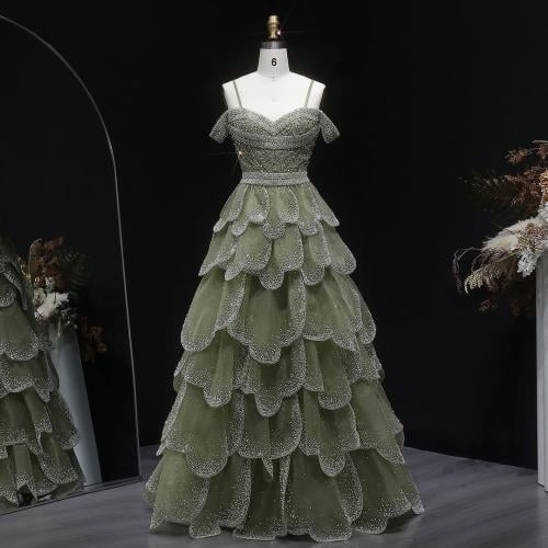 فستان سهره باللون الأخضر الزيتوني (Sage Green)