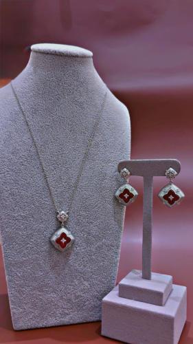 Roberto Coin silver and red