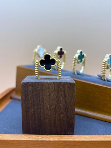 Van Cleef ring, high quality, black color, size 6