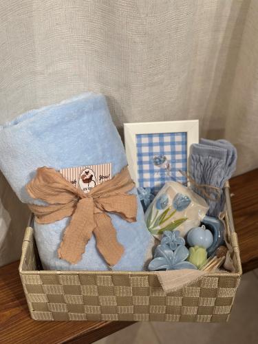 Blue Tulip Basket