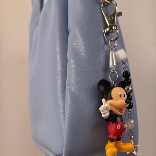 تعليقة | Disney