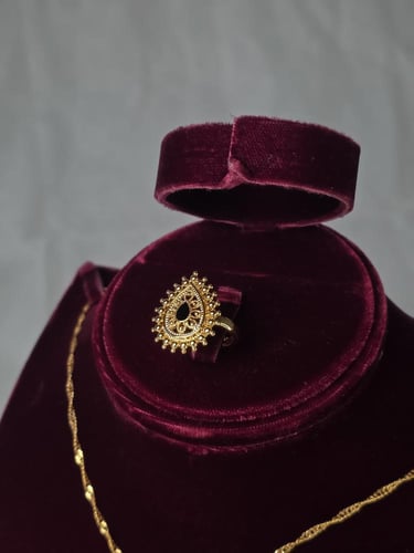 طقم موديل شرقي