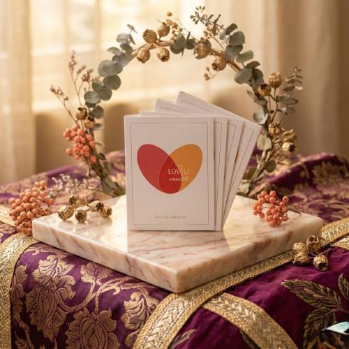Louvio sample perfume