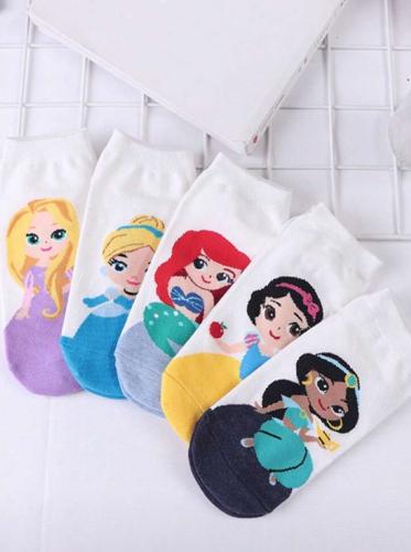 Disney princess characters drink