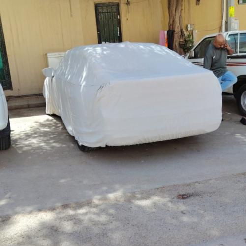 شراع سيارة قطن ابيض