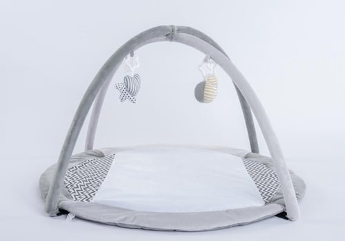 فرشة لعب للطفل ( اشكال متعددة )