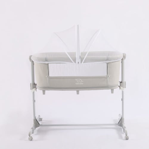 سرير طفل بجانب سرير الأم ( يفتح على سرير الام )