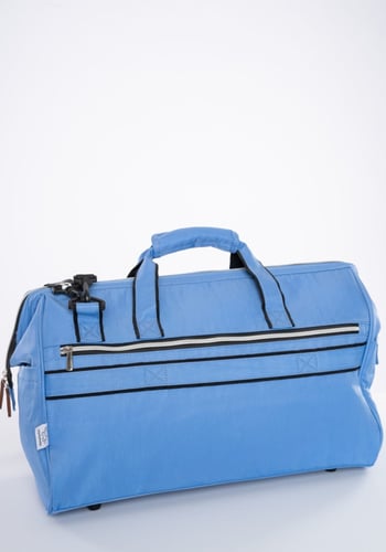 حقيبة أم ( مناسبة للسفر )