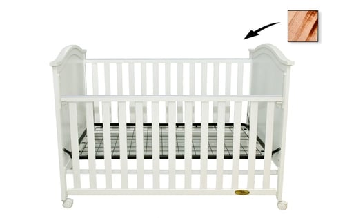 سرير طفل خشبي ( خشب الصنوبري الصلب ) مقاسات متعددة