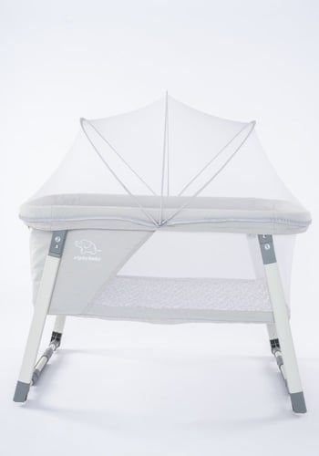 سرير طفل متنقل ( سهل الاستخدام )