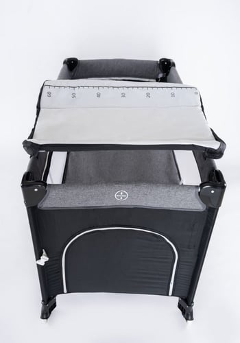 محبس وسرير طفل ( يفتح على سرير الام )