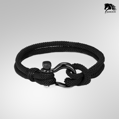 اسوارة بتصميم حذوة (بألوان متعددة)