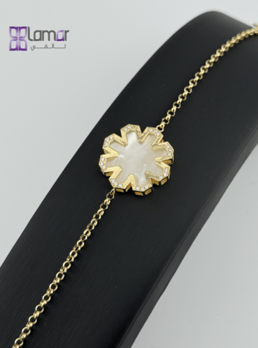 18SNBS35 أسوار ذهبي عيار 18 مُطعم بحجر صدفي أبيض