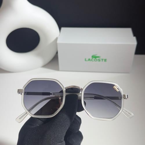 نظاره لاكوست