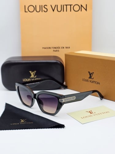 نظاره لويس فيتون