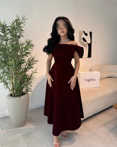 فستان بورغندي قصير مخمل G201