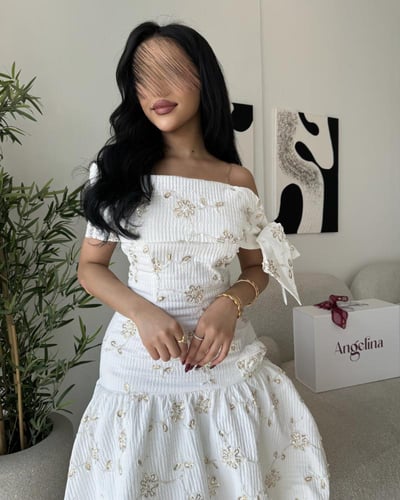 فستان قصير سكري تطريز ذهبي G272